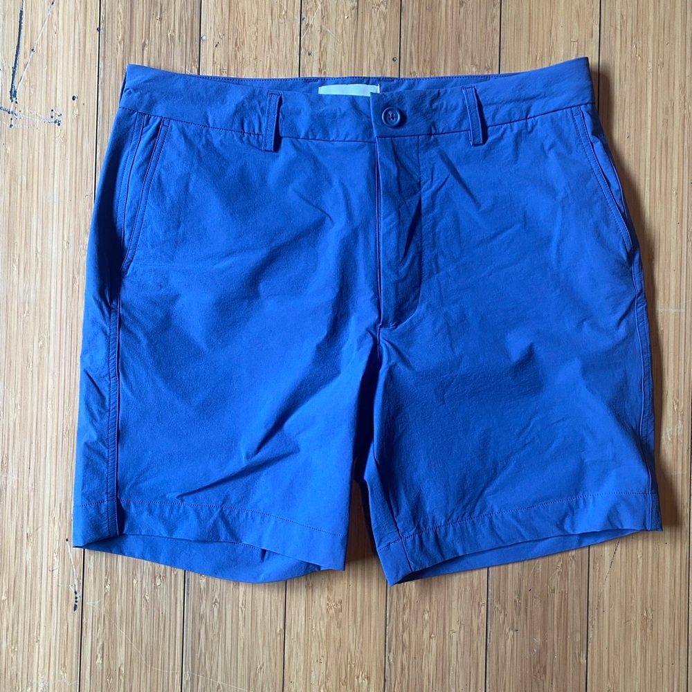 NWT UNISON EVERYDAY TECH SHORT WITH INTERNAL DRAWCORD DUST BLUE SIZE LARGE